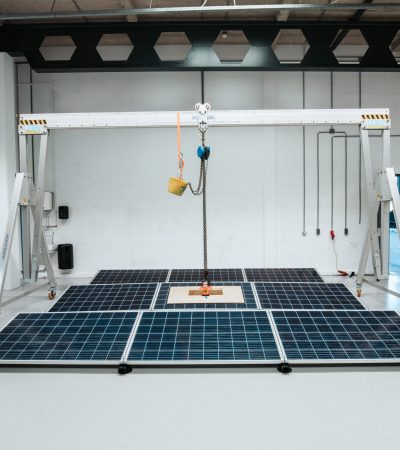 Enstall solar mounting system testing in wind tunnel
